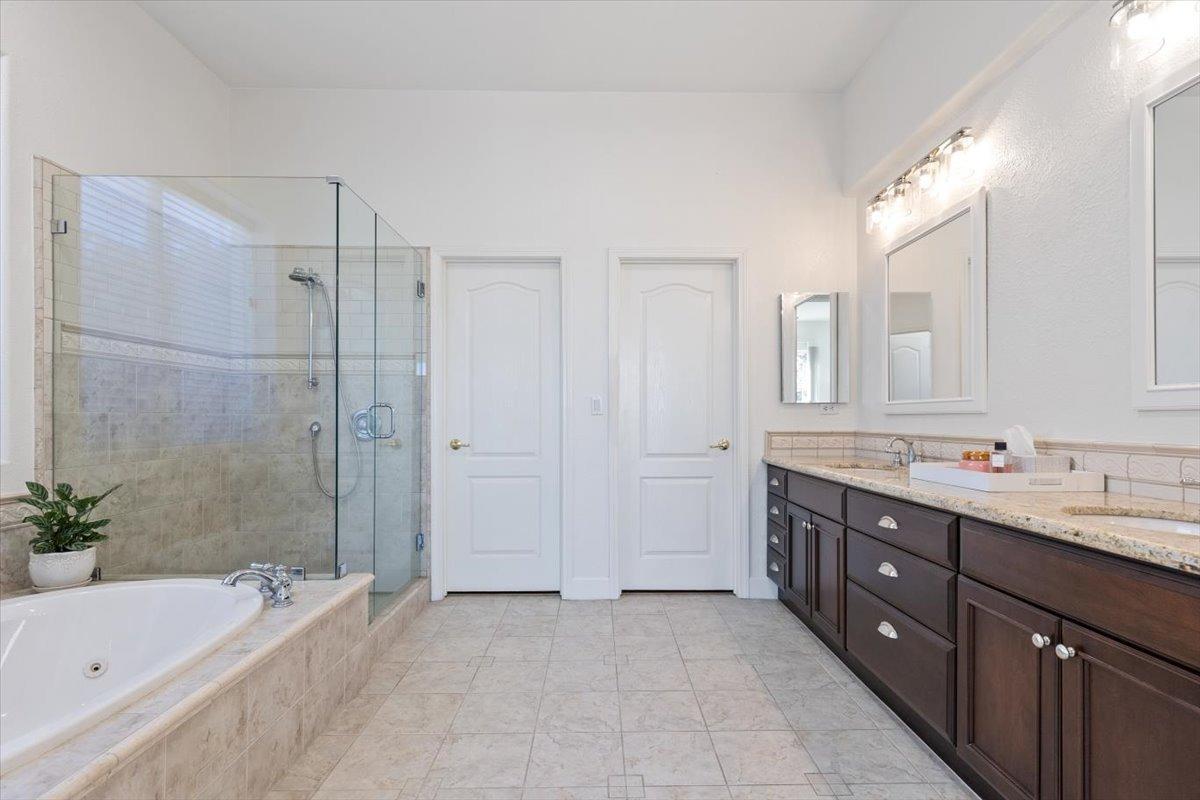 4866 Village Green Drive