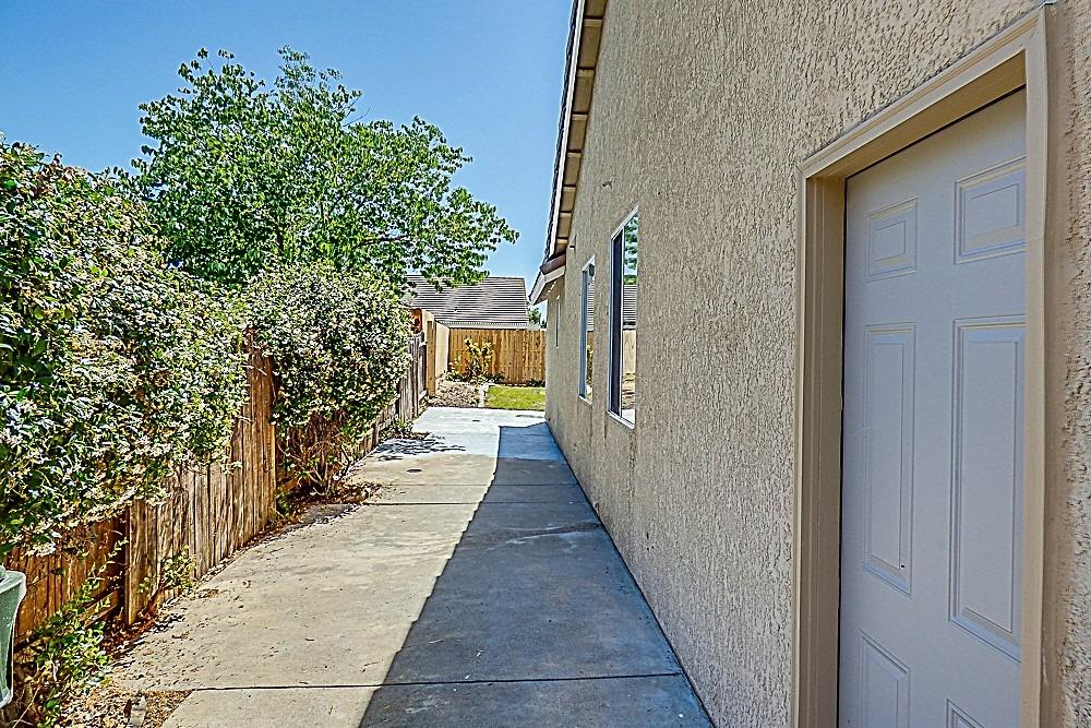 3695 Saintsbury Drive