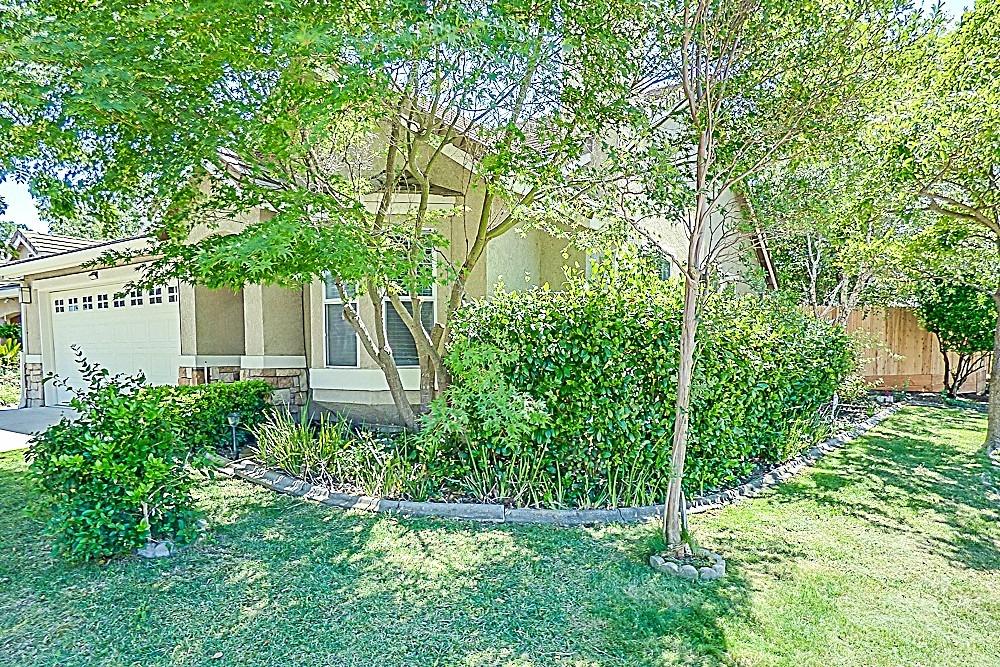 3695 Saintsbury Drive