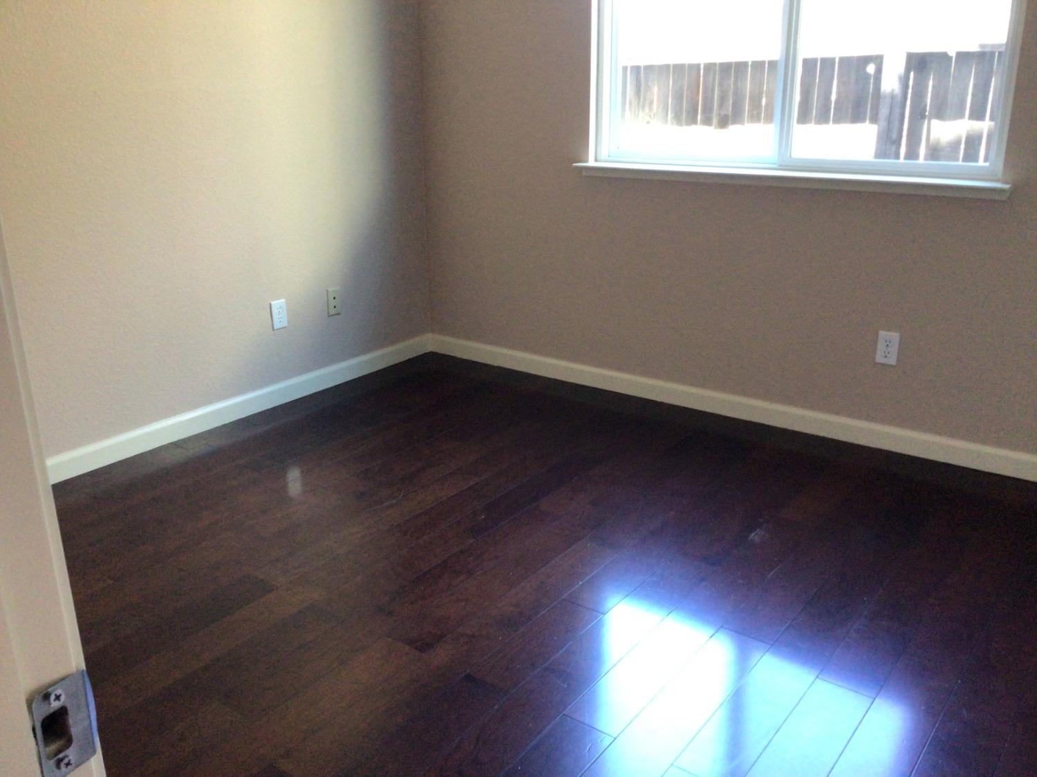 133 Lone Oak Court
