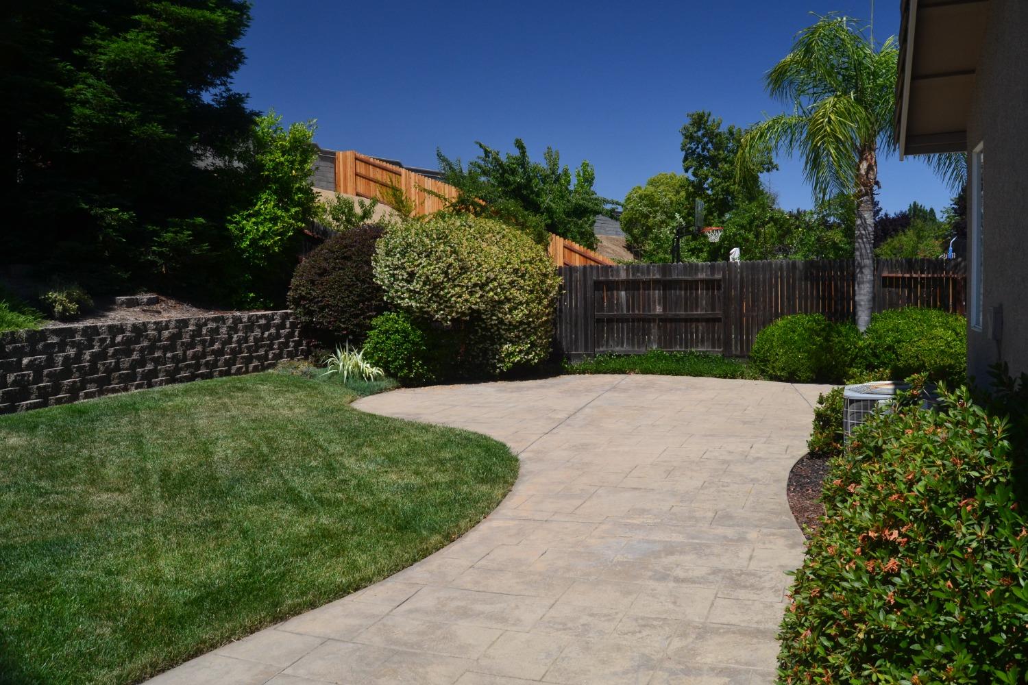 133 Lone Oak Court