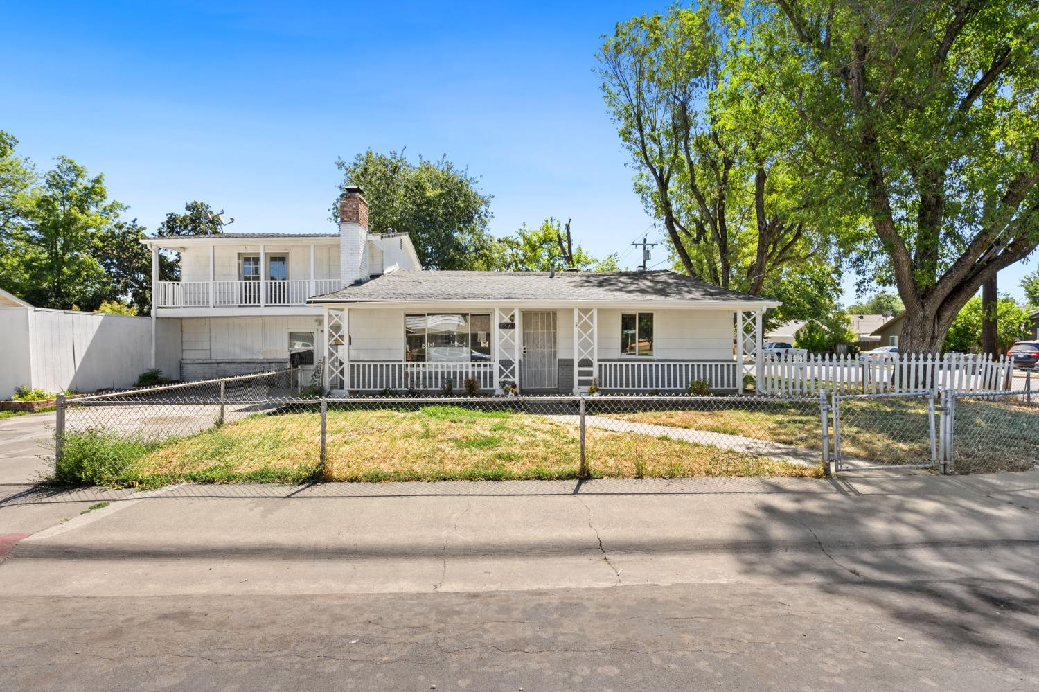 37 Grand Avenue