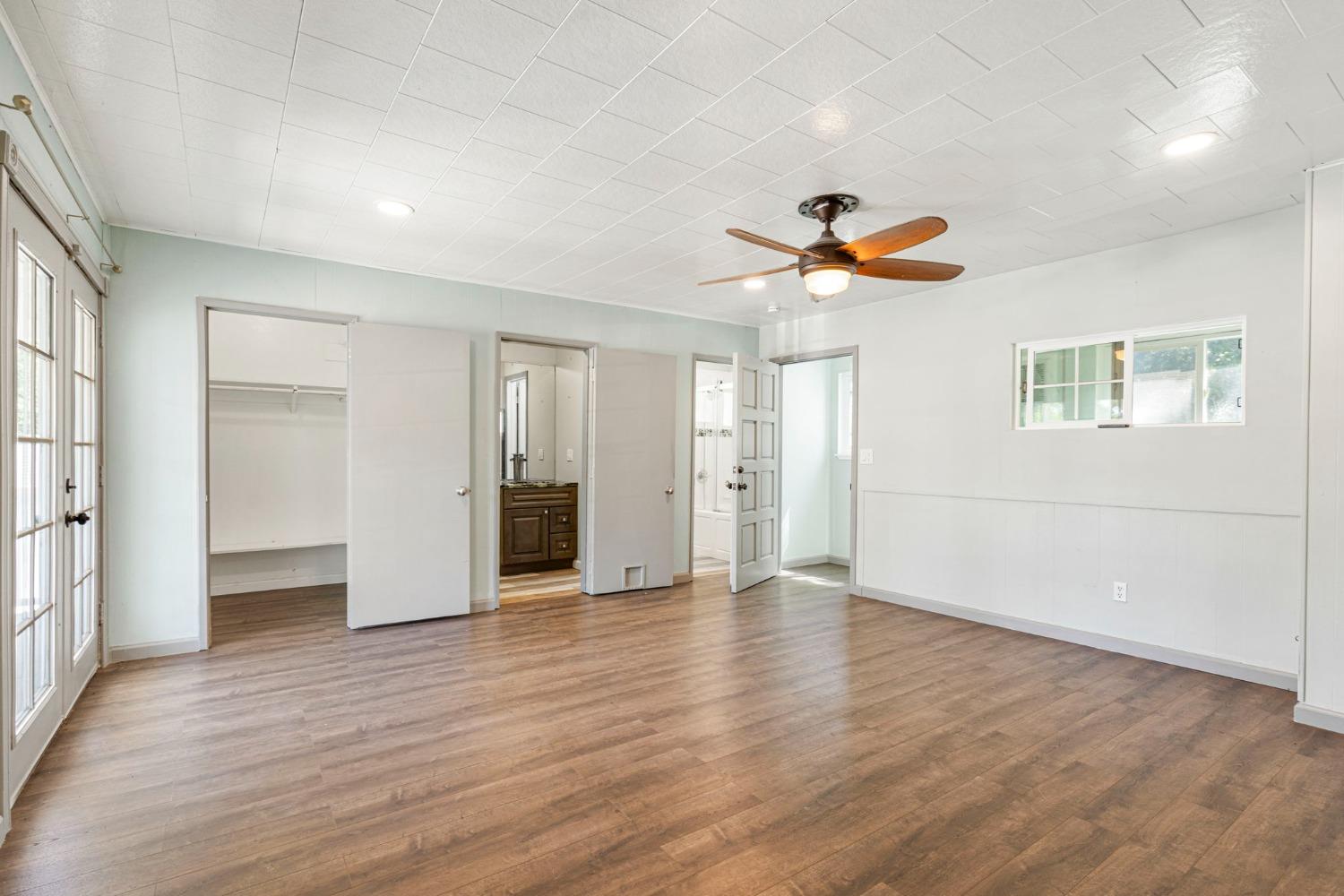 37 Grand Avenue