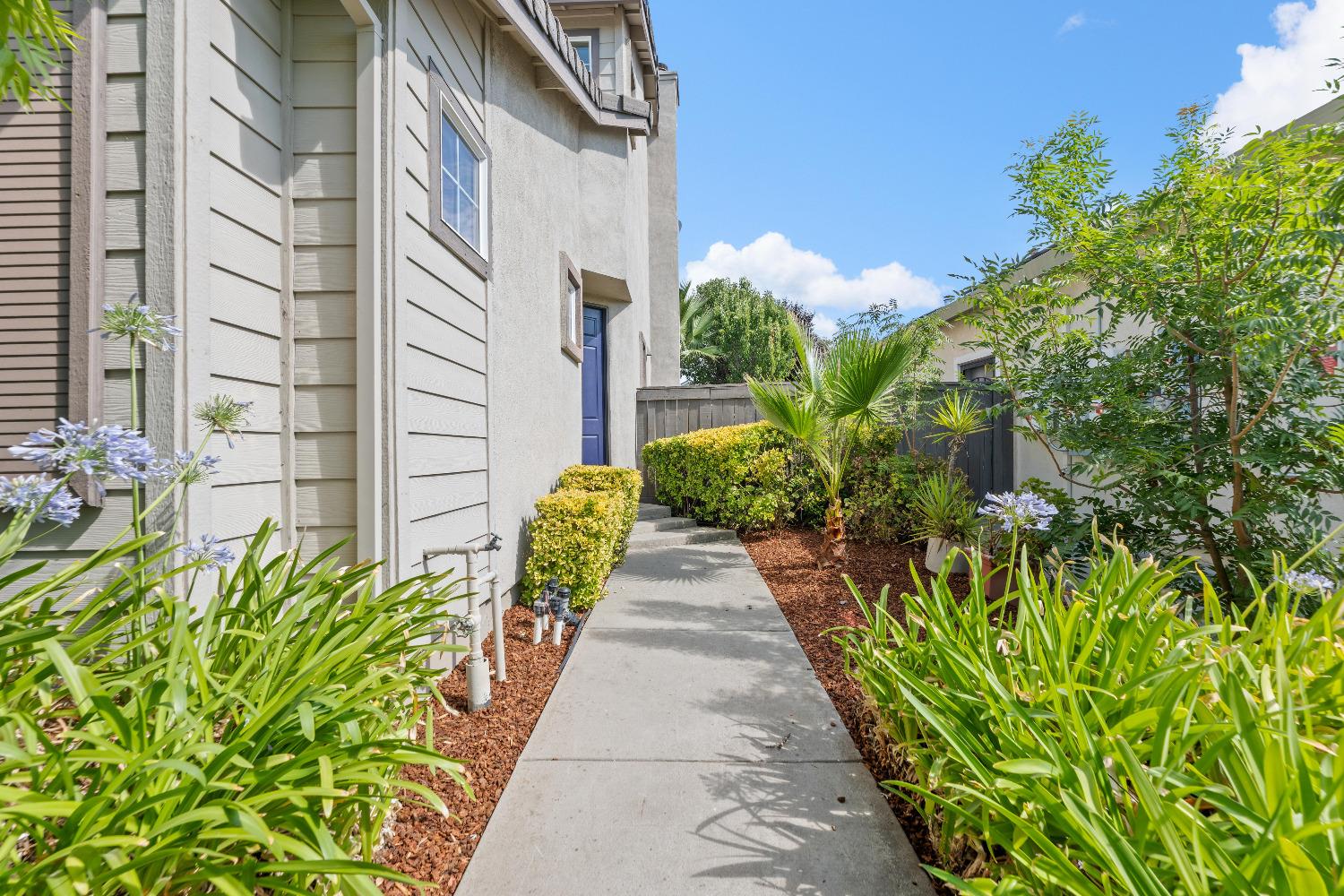 2109 Bradburn Drive