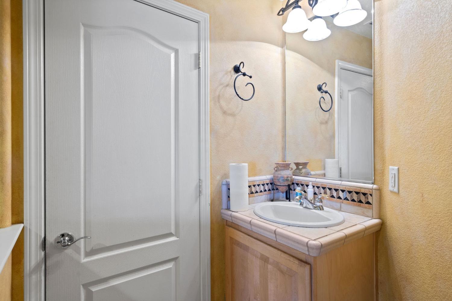 6617 Clapper Rail Court