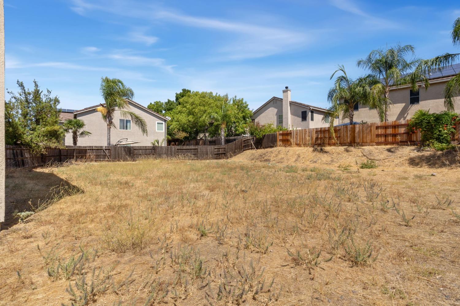 6617 Clapper Rail Court