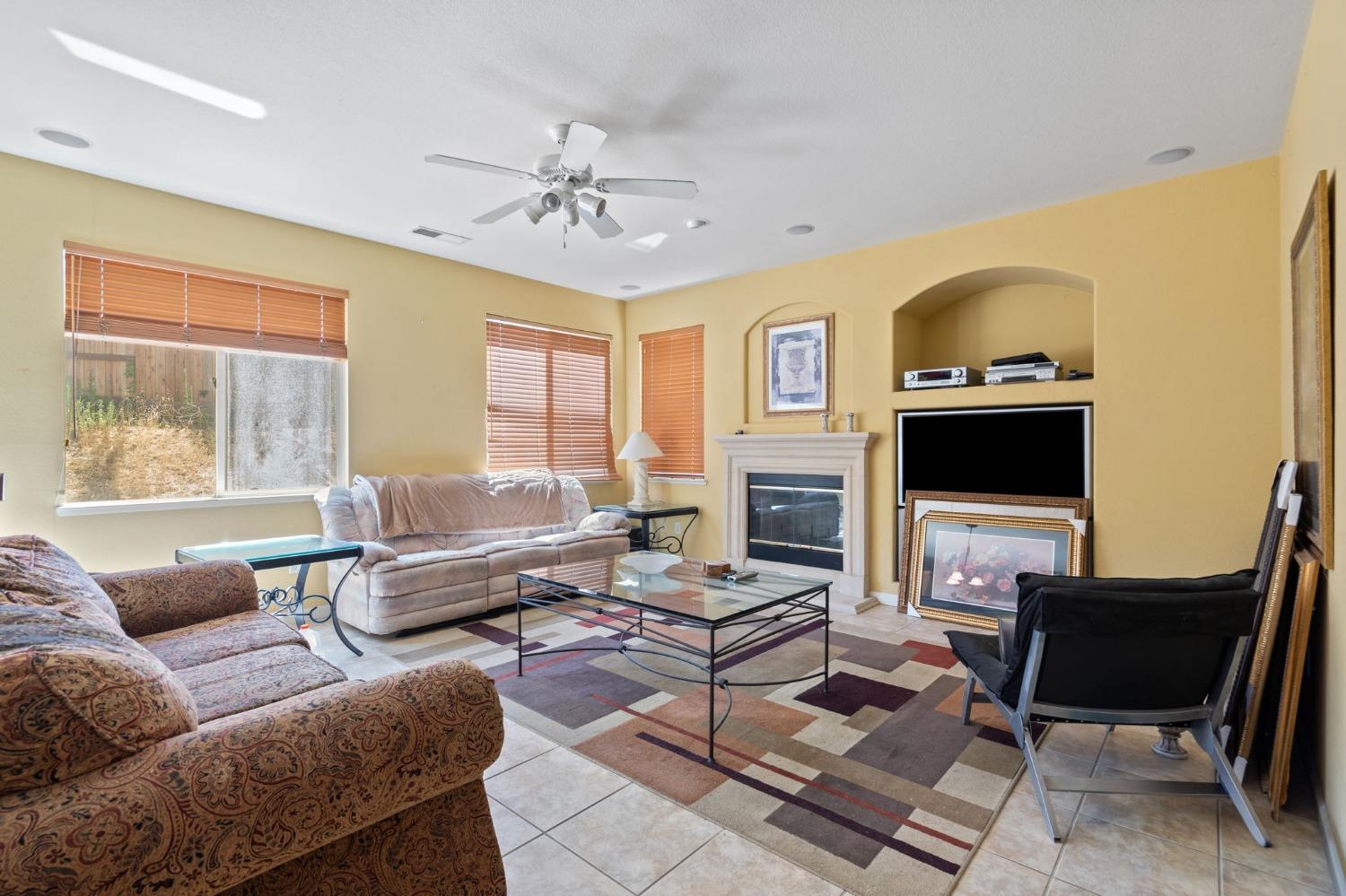 6617 Clapper Rail Court