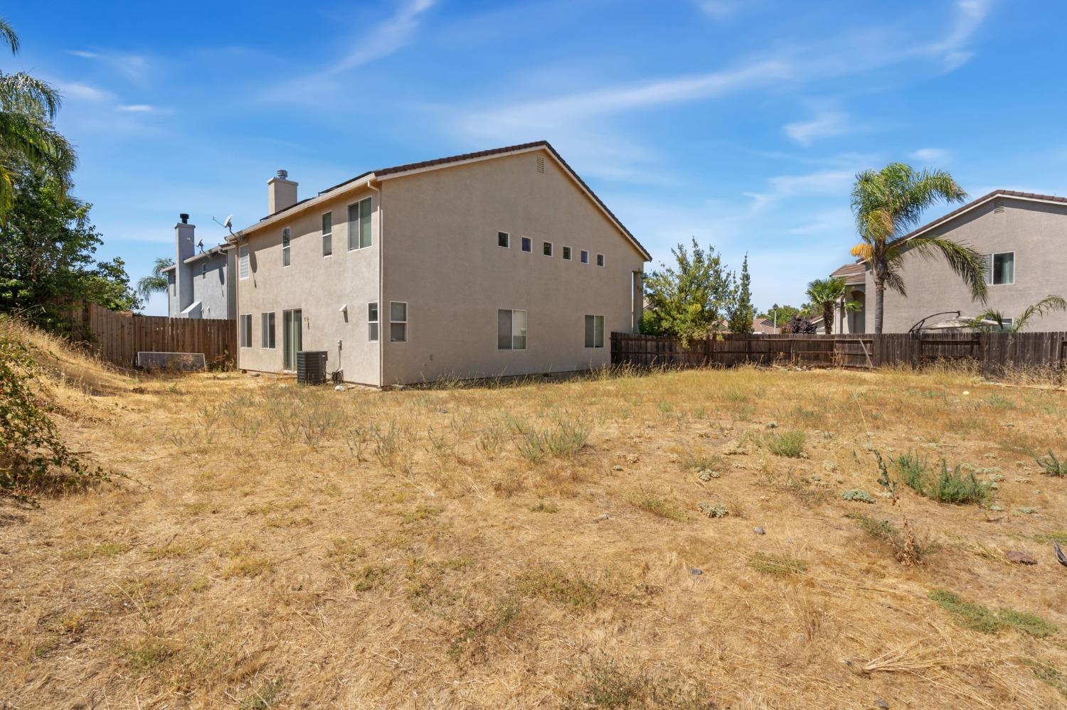 6617 Clapper Rail Court