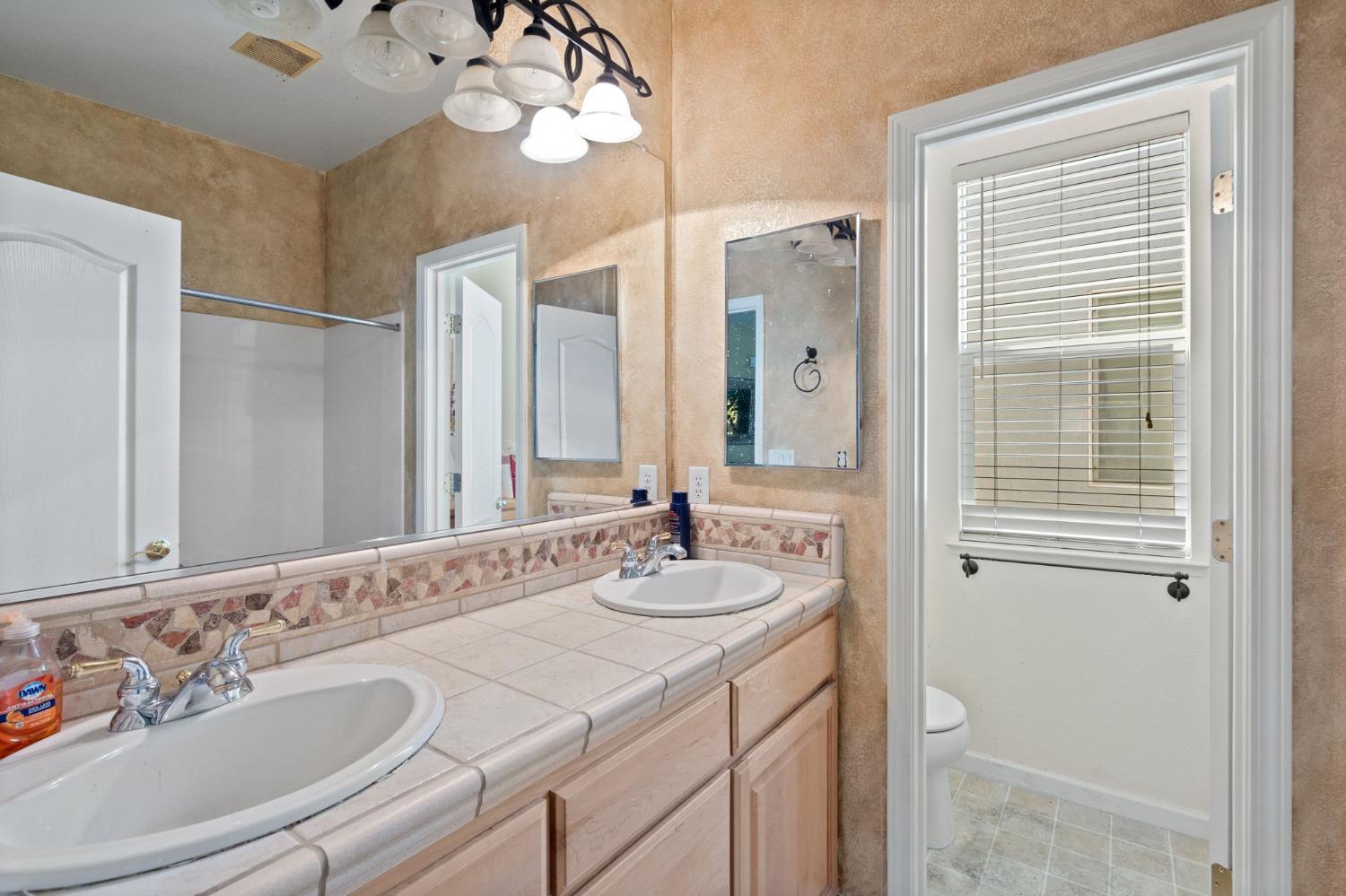 6617 Clapper Rail Court