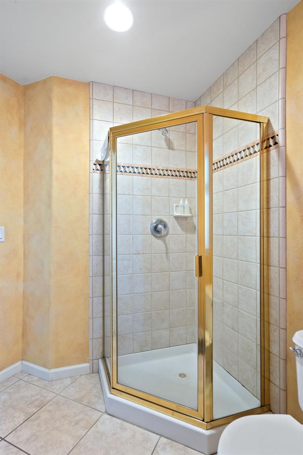 6617 Clapper Rail Court