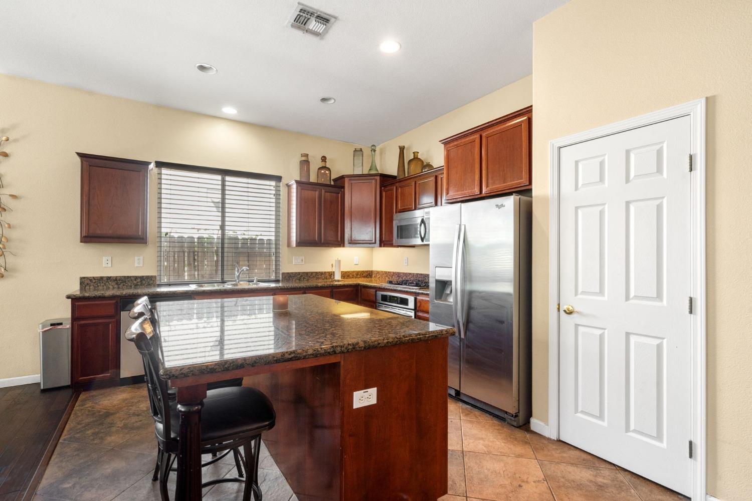 4642 Westlake Parkway