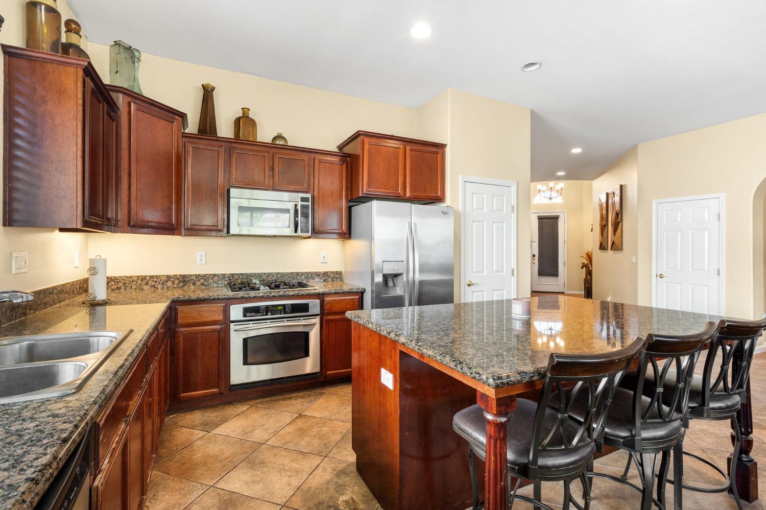 4642 Westlake Parkway