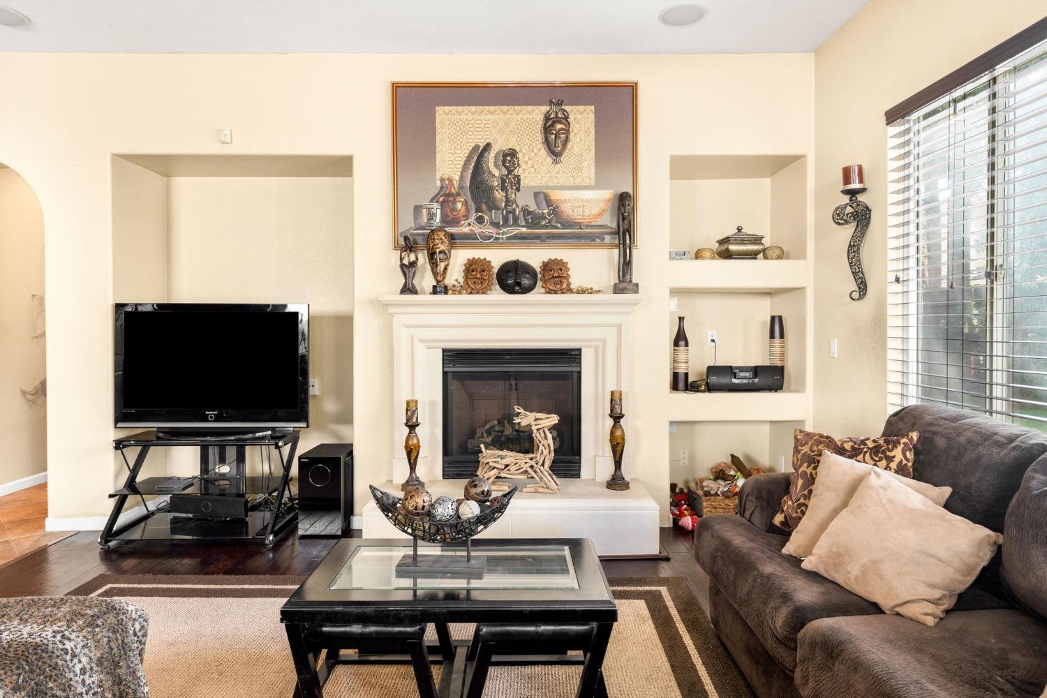 4642 Westlake Parkway