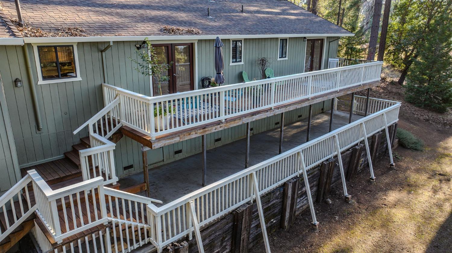 23201 Hidden Lane