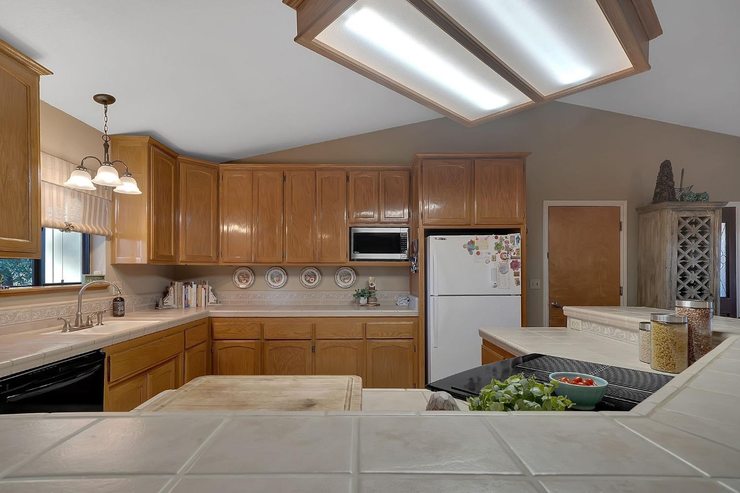 23201 Hidden Lane