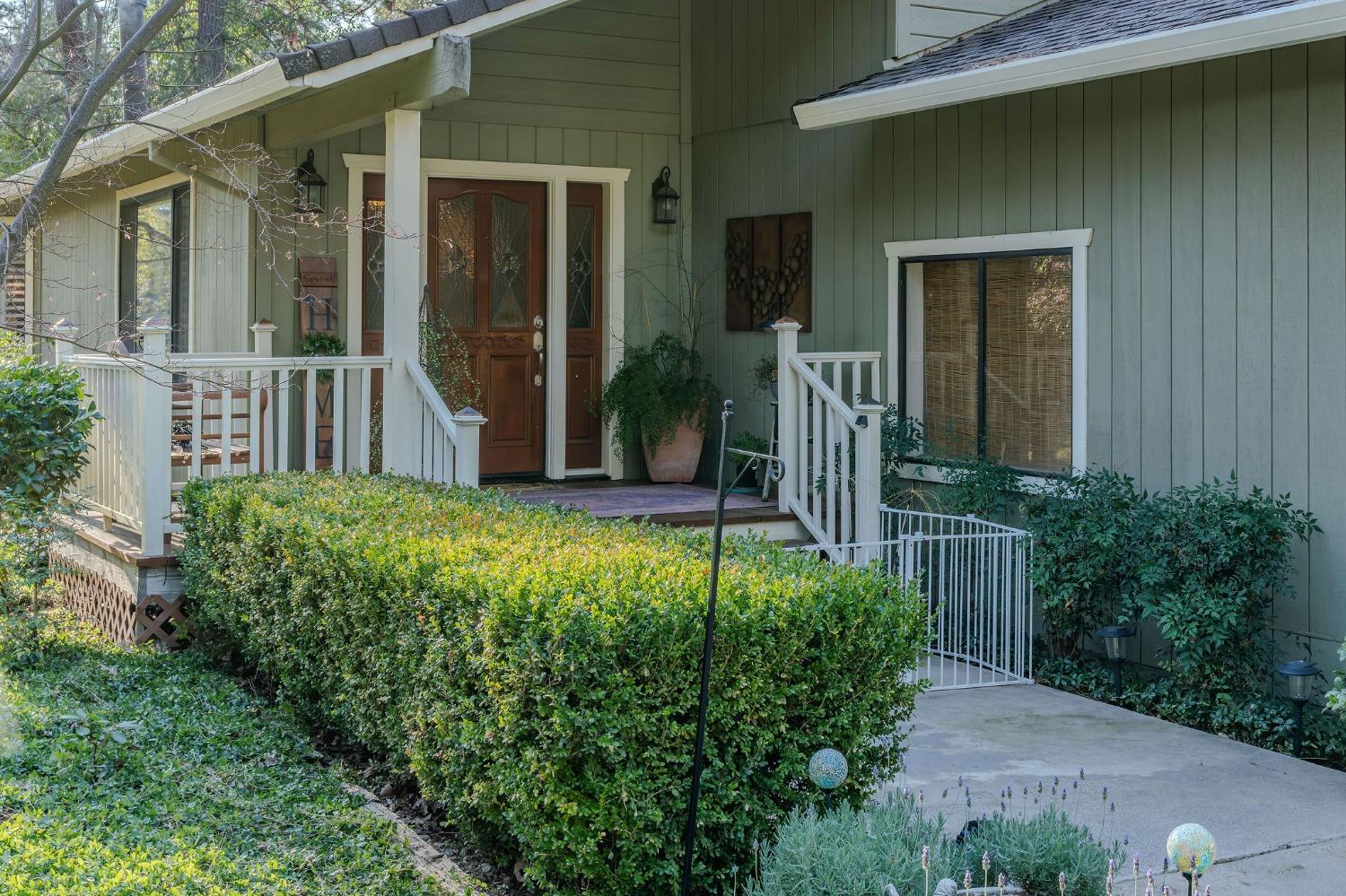 23201 Hidden Lane