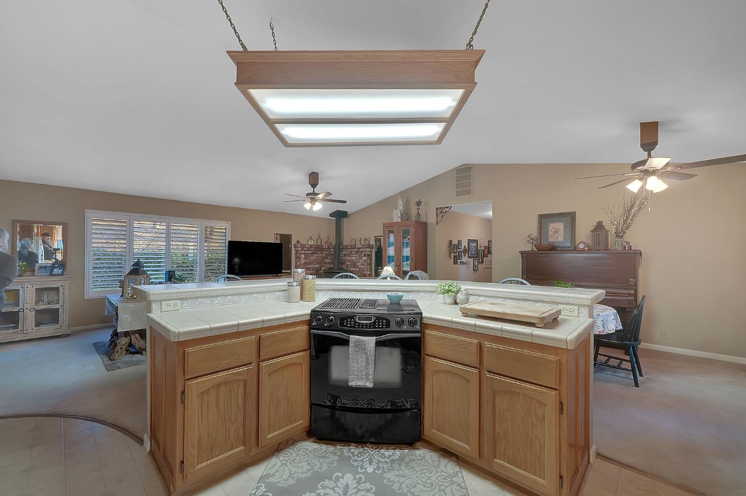 23201 Hidden Lane