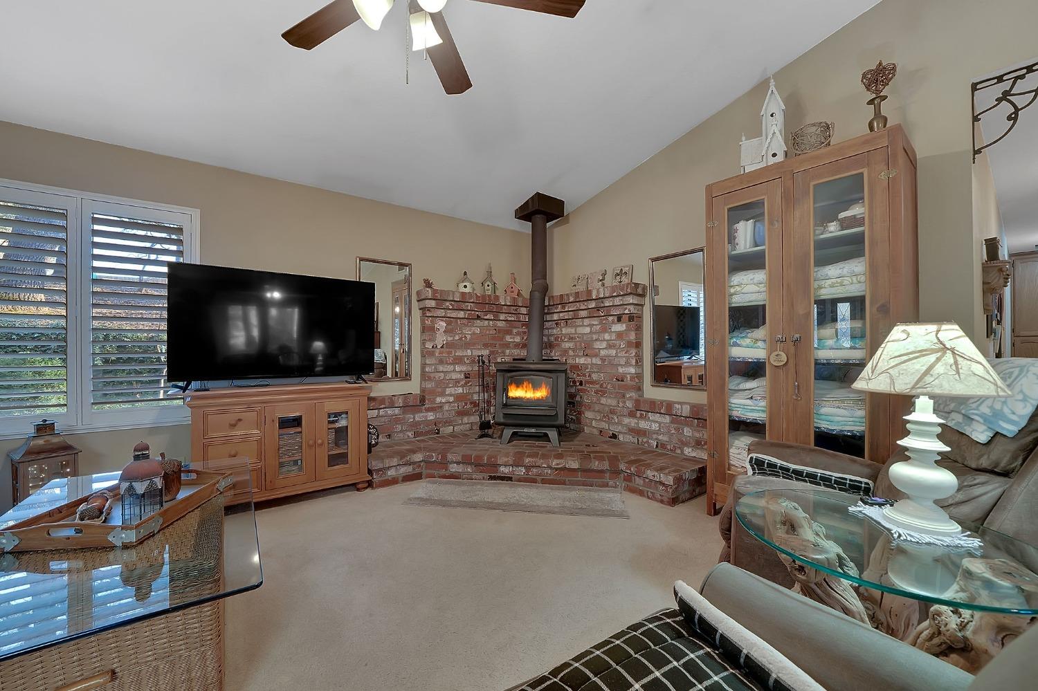 23201 Hidden Lane