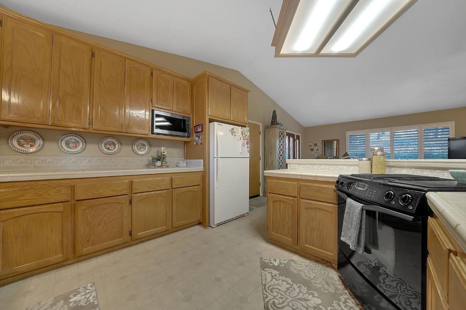 23201 Hidden Lane