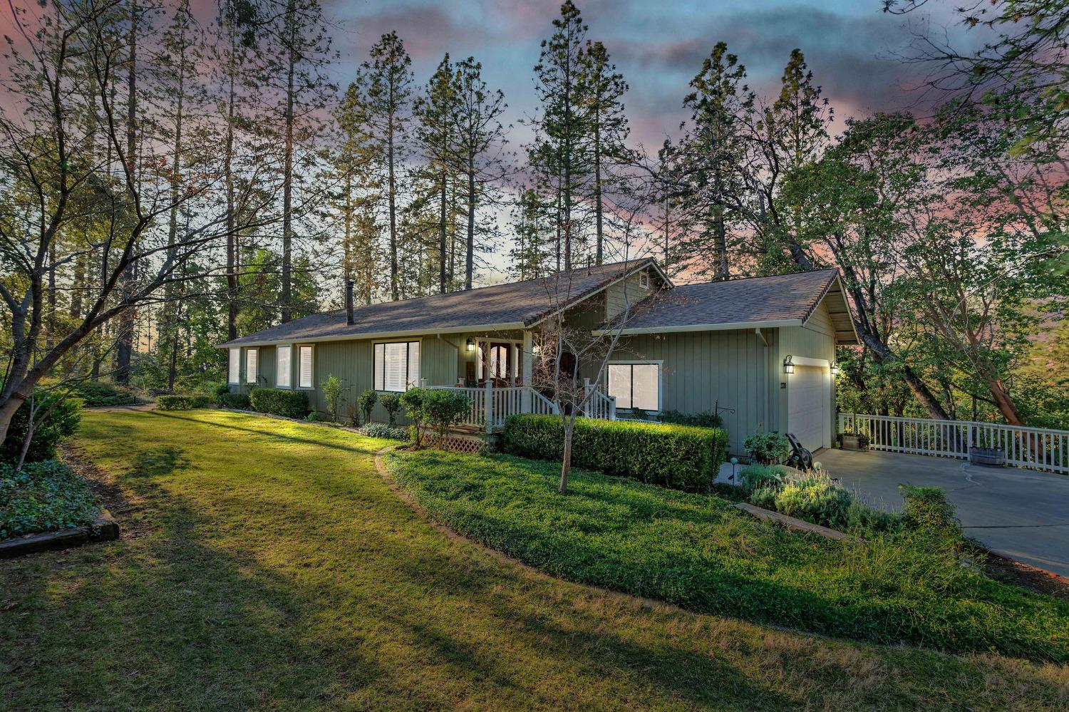 23201 Hidden Lane