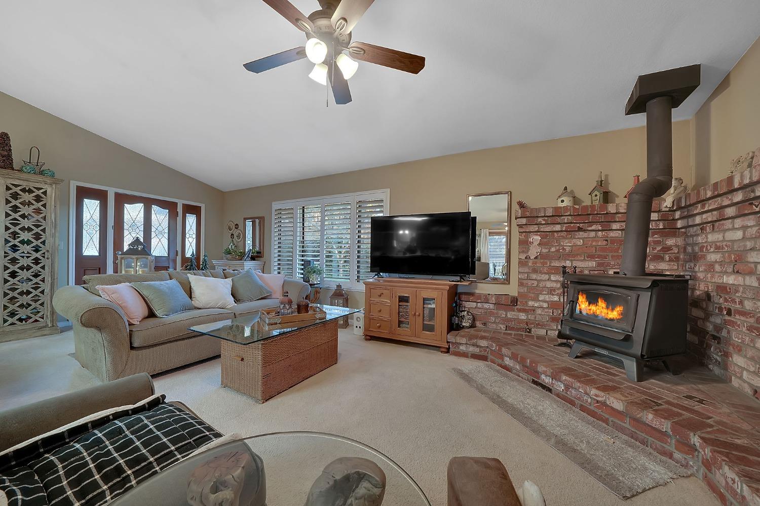 23201 Hidden Lane