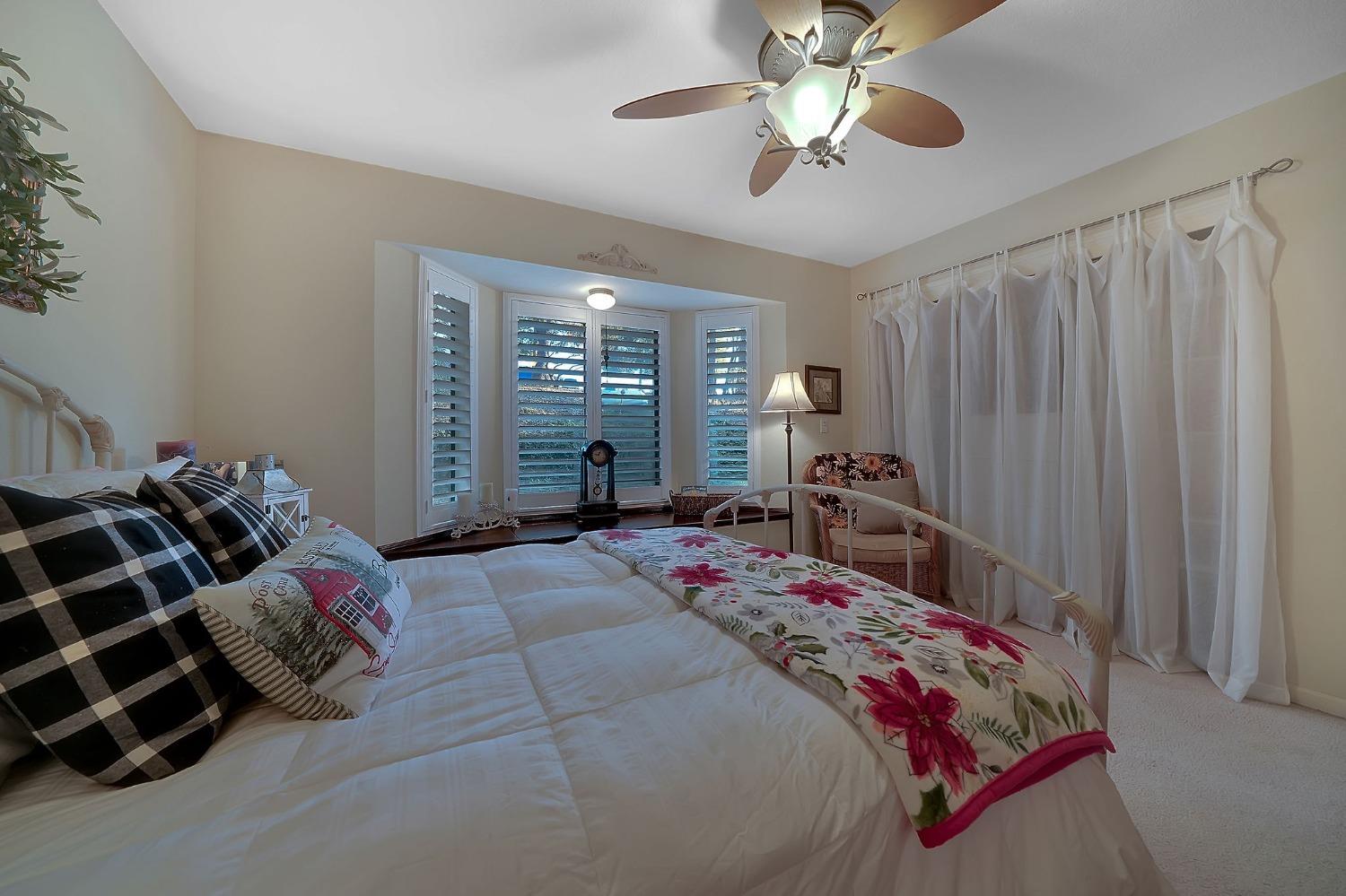 23201 Hidden Lane