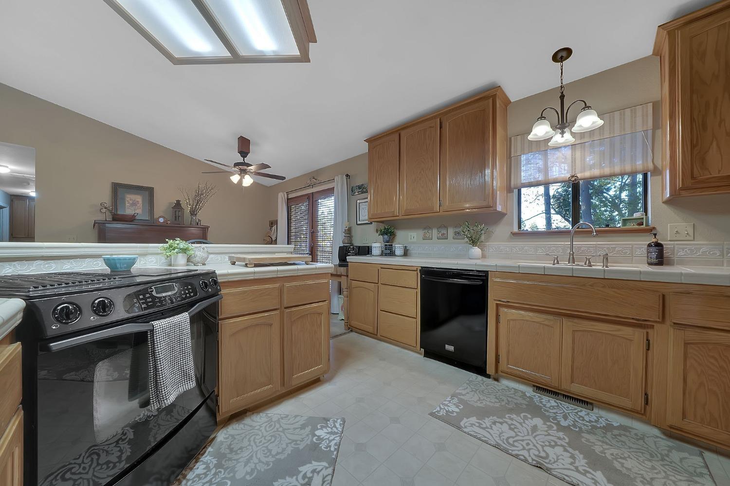 23201 Hidden Lane
