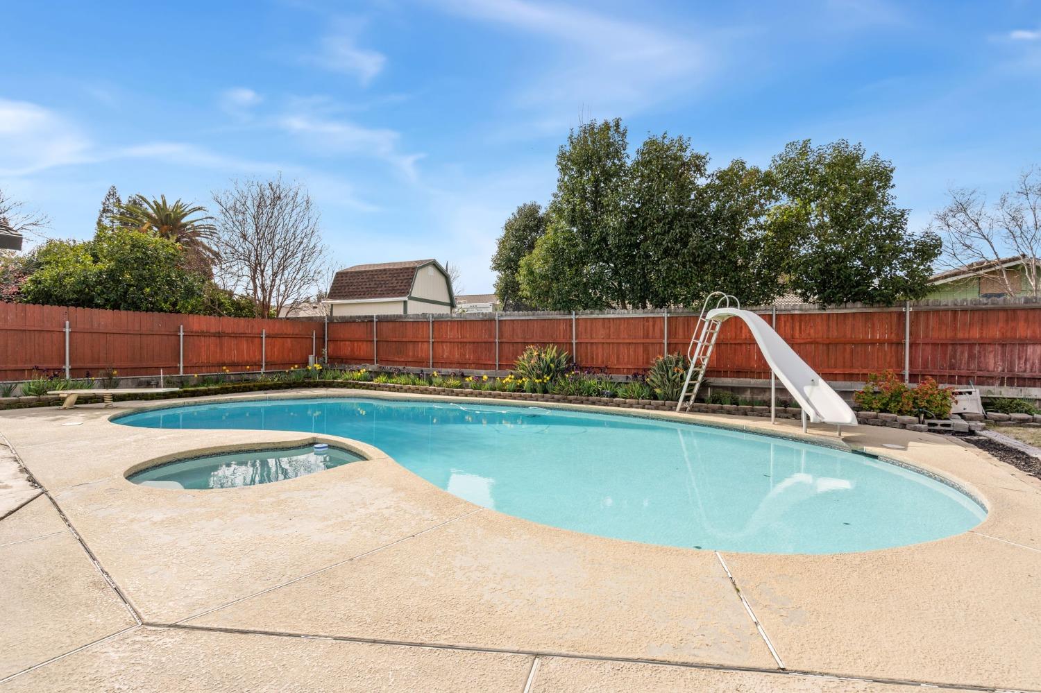 3955 Rochdale Drive