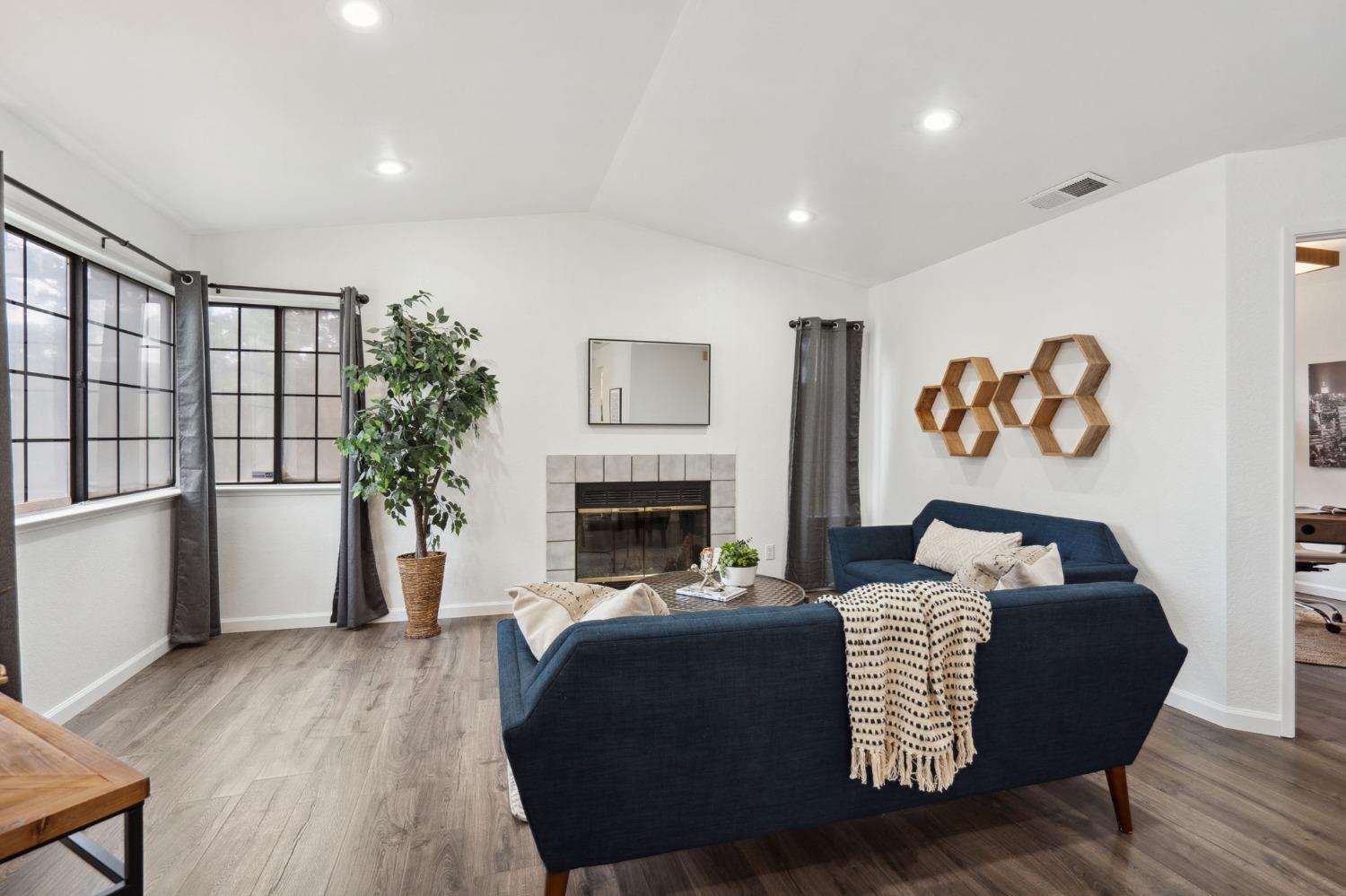 8501 Sun Florin Drive