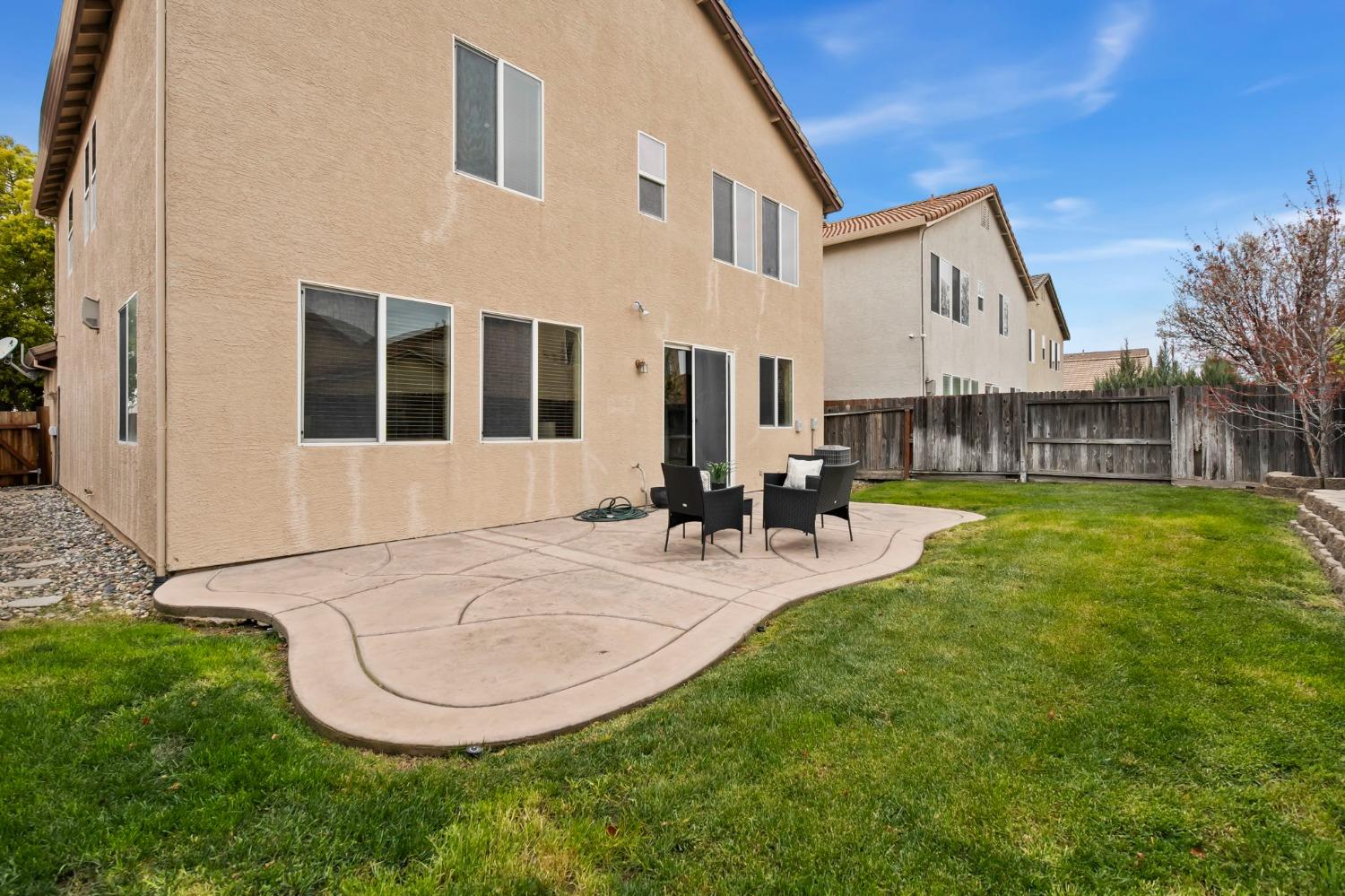 571 Greg Thatch Circle