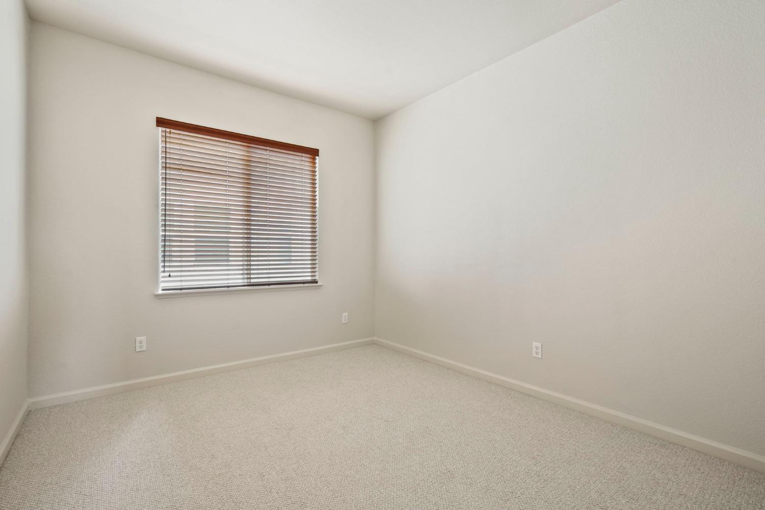 571 Greg Thatch Circle
