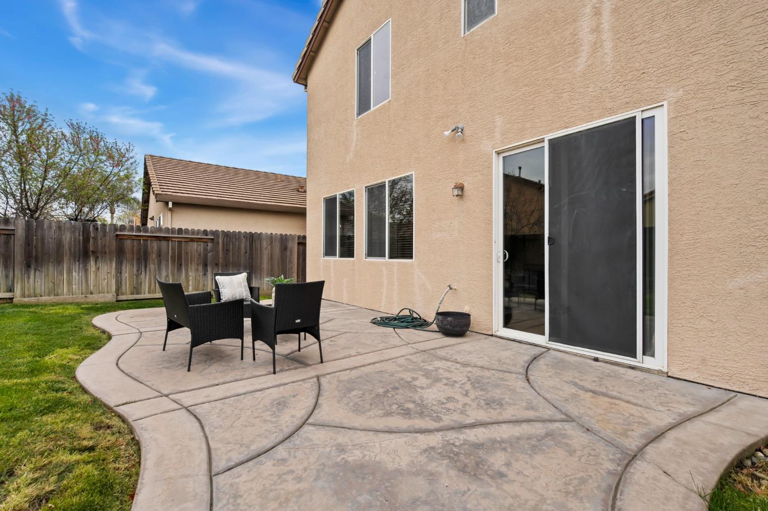 571 Greg Thatch Circle