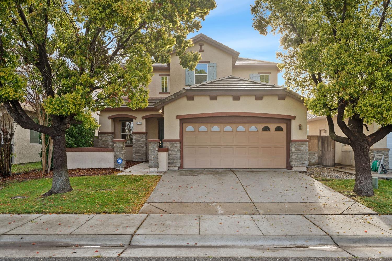 571 Greg Thatch Circle