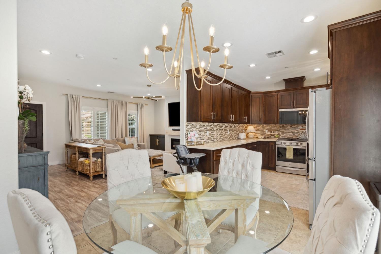 4252 Clay Creek Way