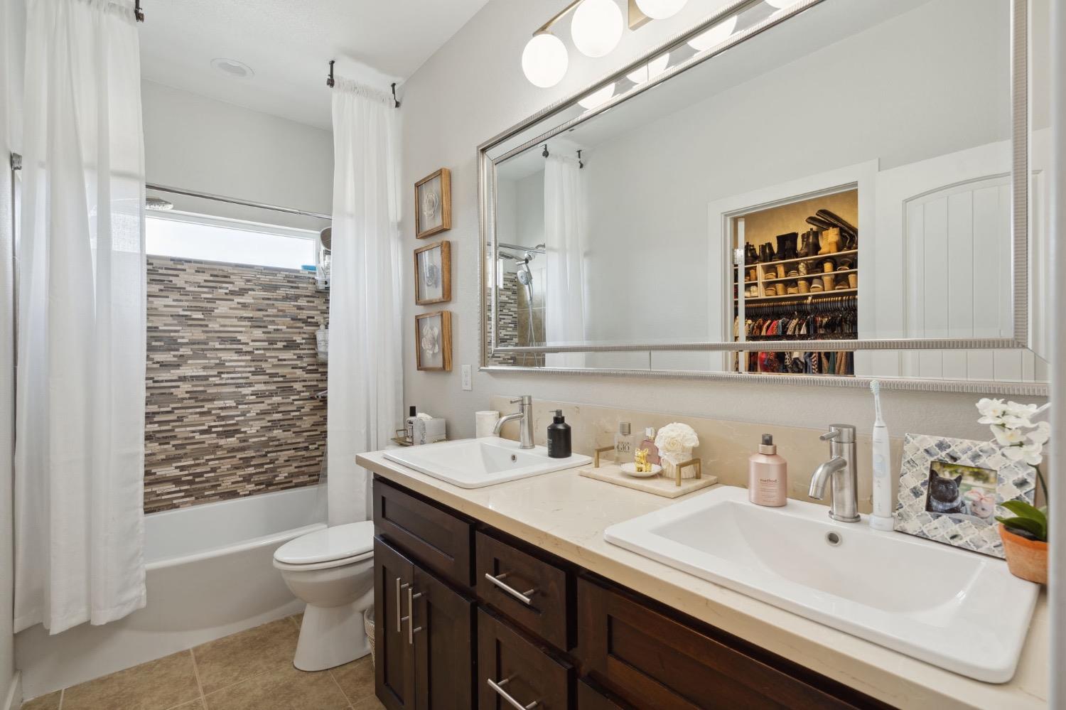 4252 Clay Creek Way