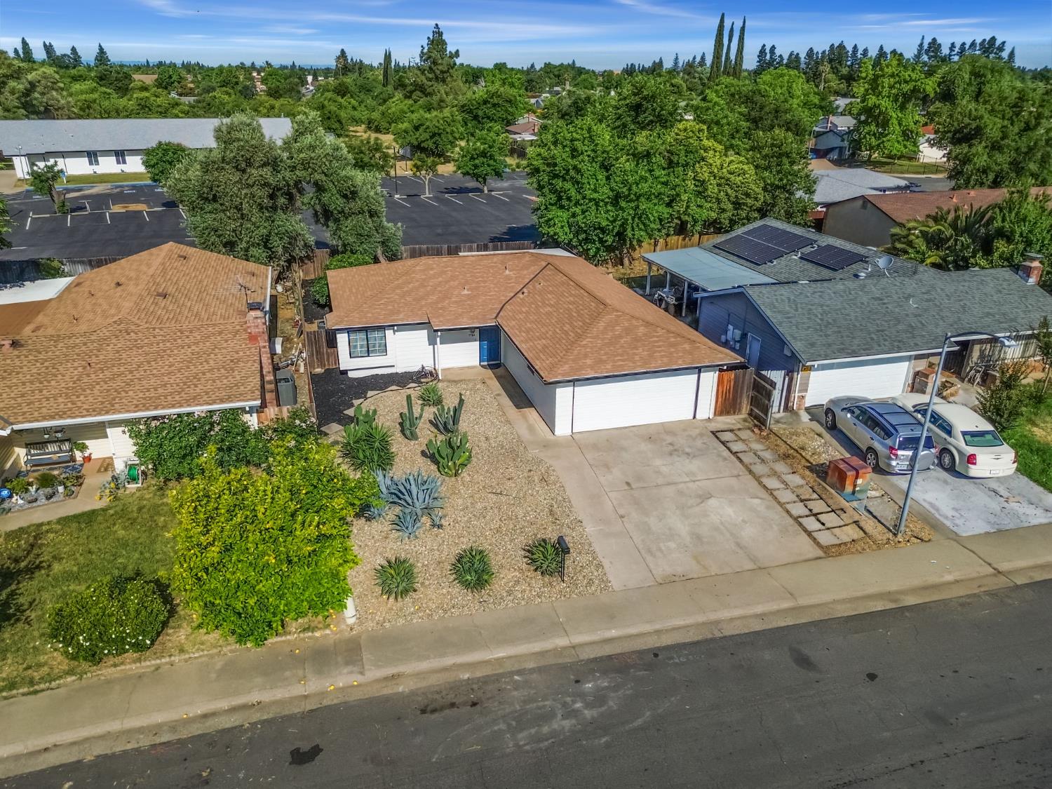 9984 Palm Grove Drive