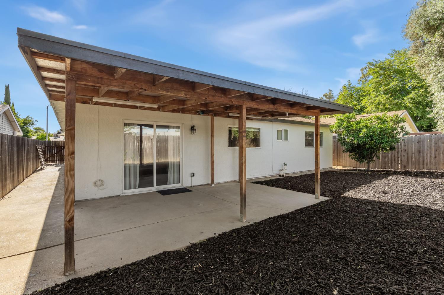 9984 Palm Grove Drive