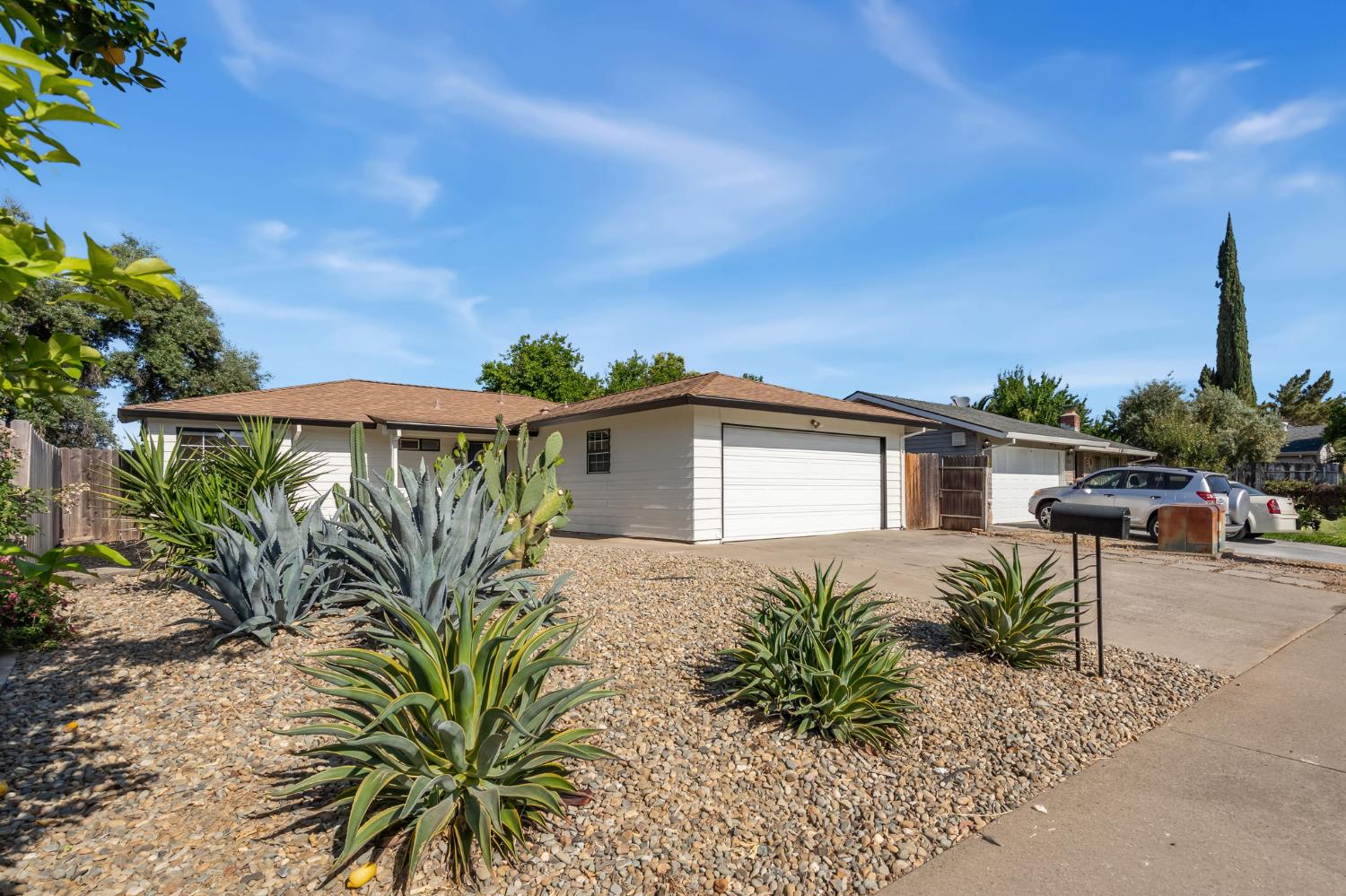 9984 Palm Grove Drive