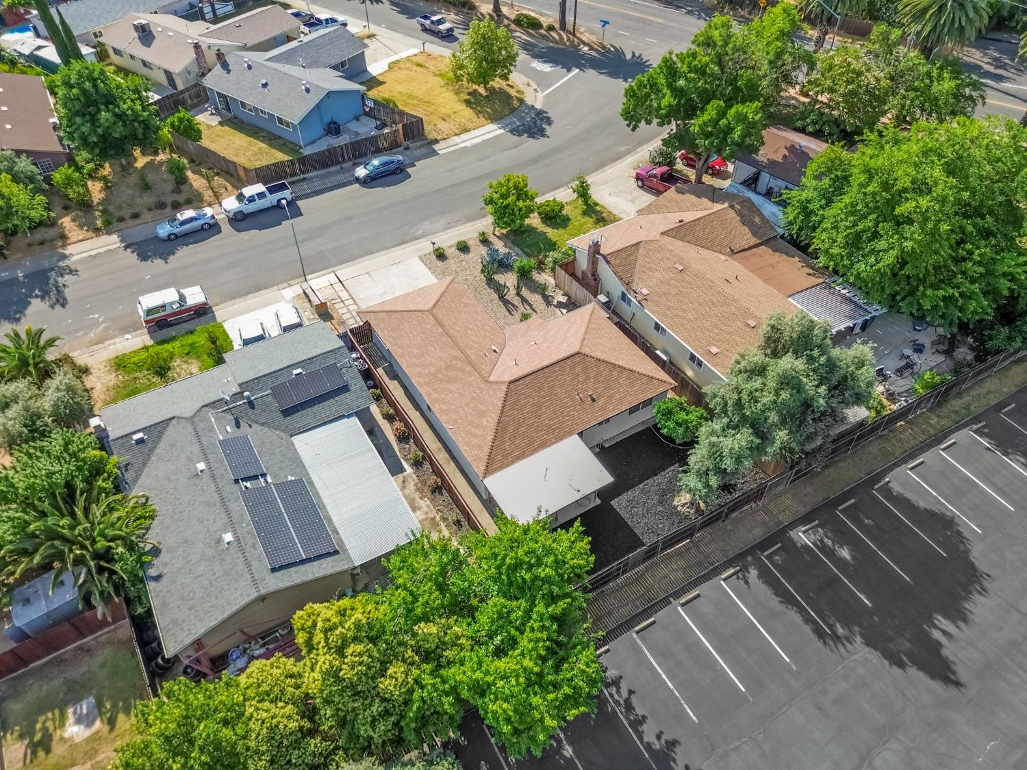 9984 Palm Grove Drive