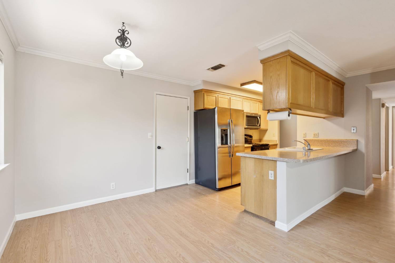 9984 Palm Grove Drive