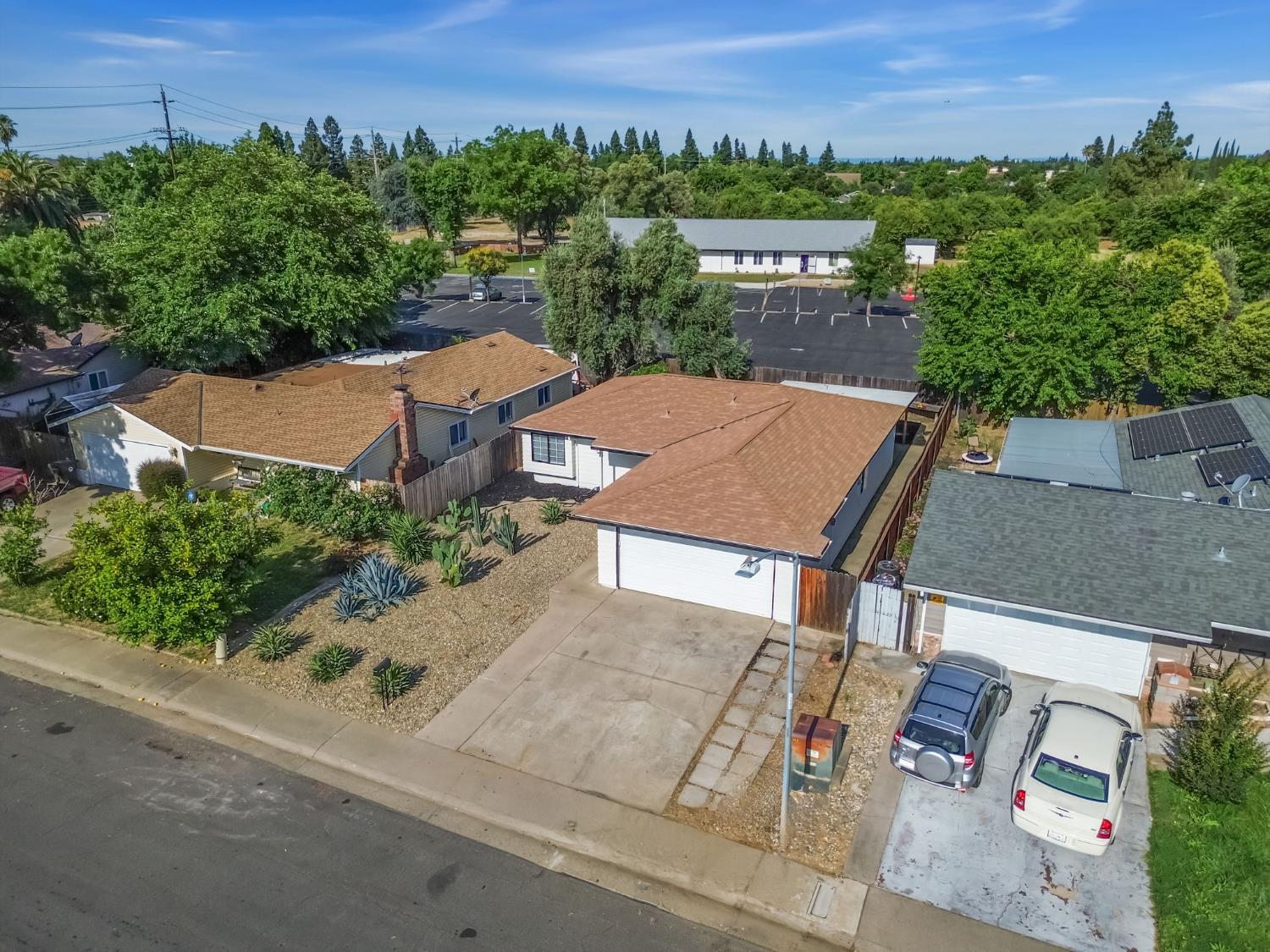 9984 Palm Grove Drive