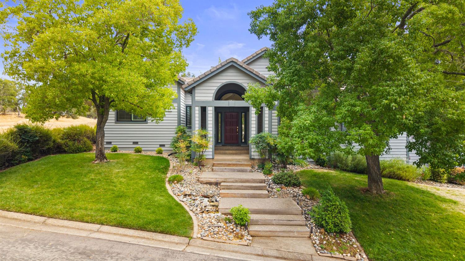 6156 Puerto Drive