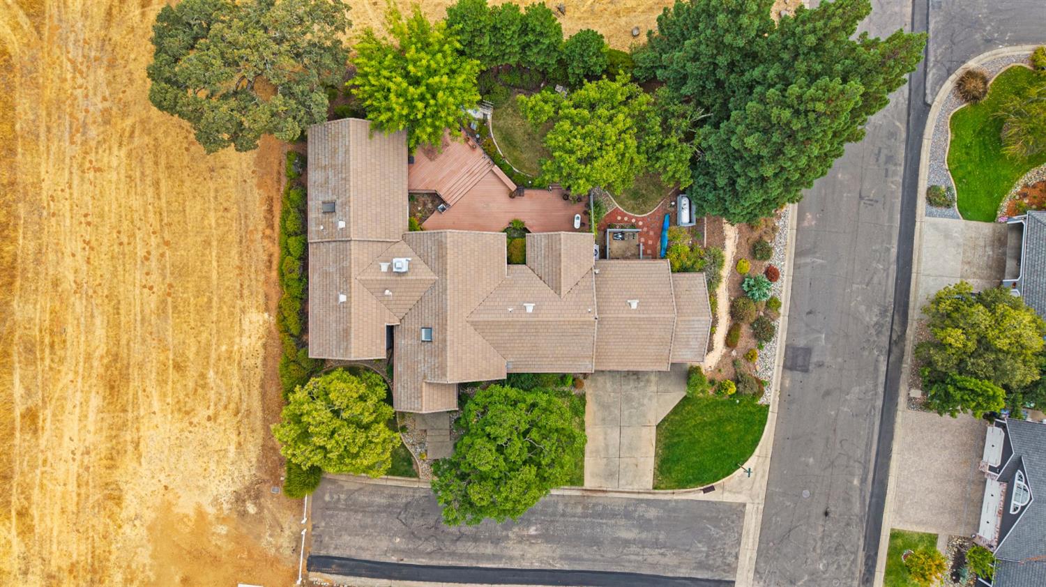 6156 Puerto Drive