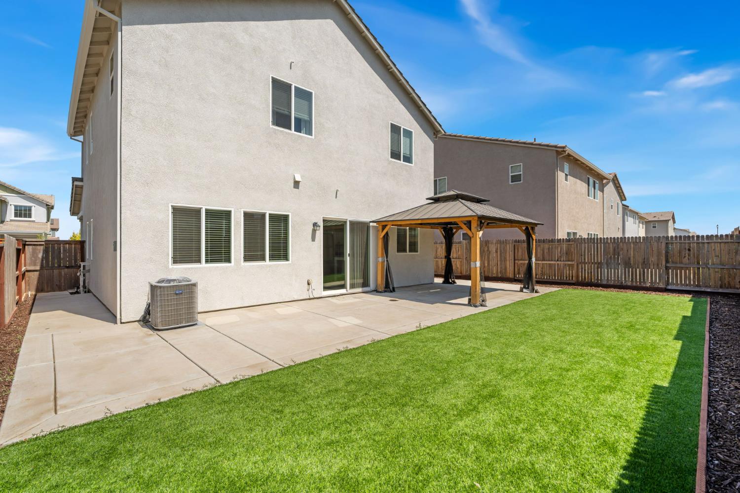 9224 Farmstead Circle
