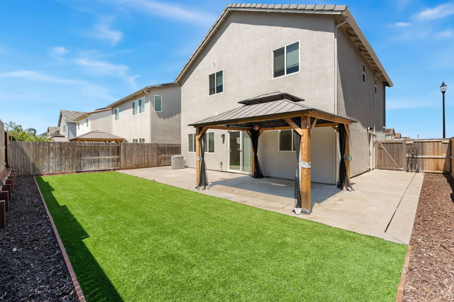 9224 Farmstead Circle
