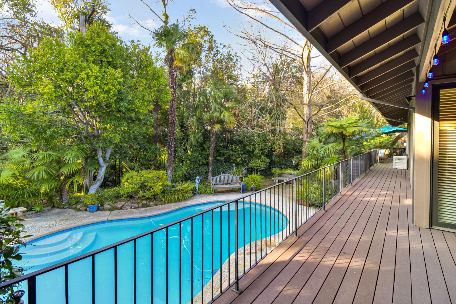 3305 Inverness Court