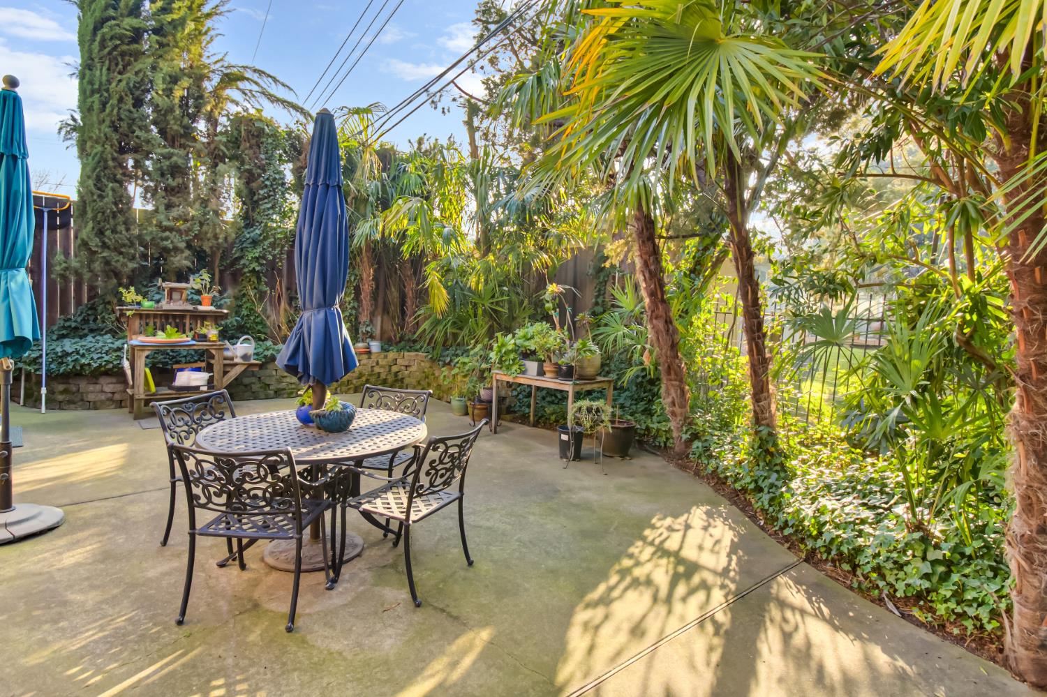 3305 Inverness Court