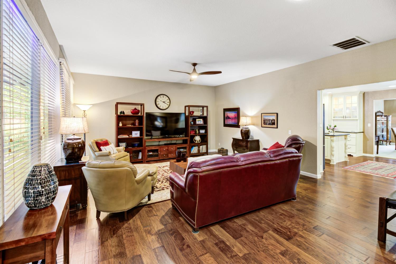 3305 Inverness Court