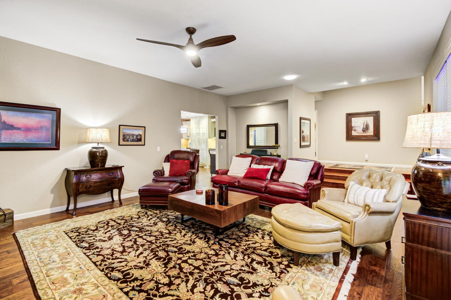 3305 Inverness Court