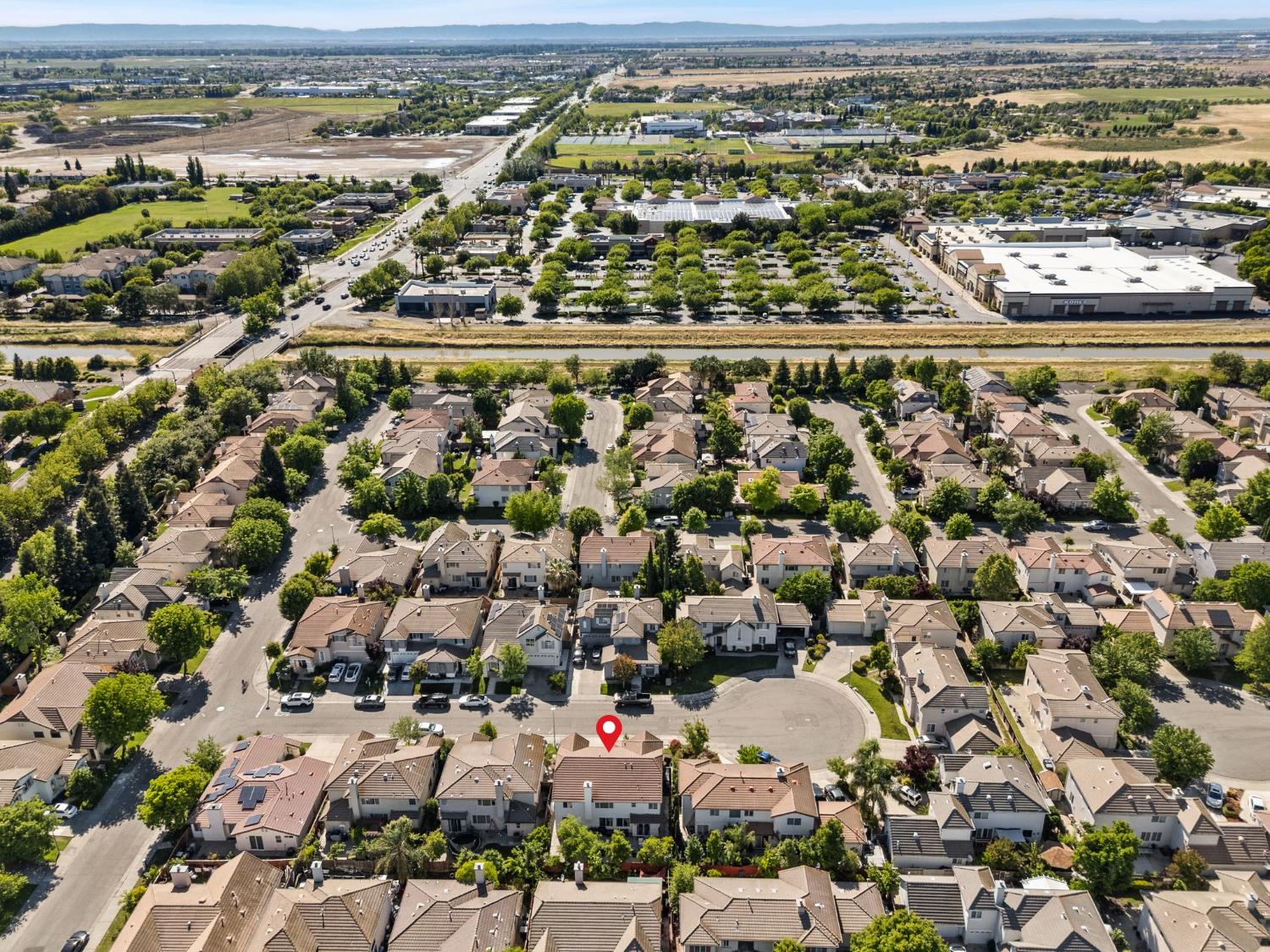24 Sabre Court